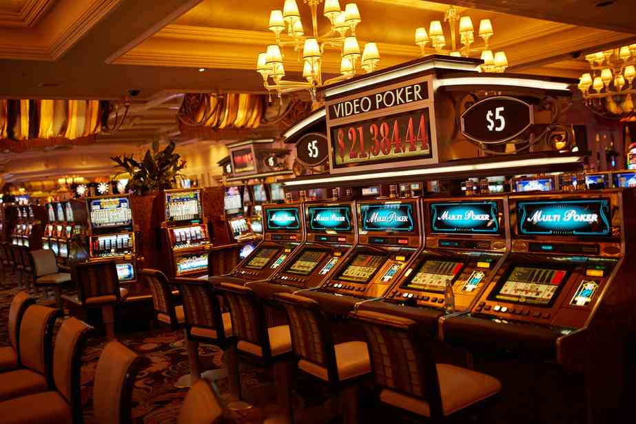 slota casino online